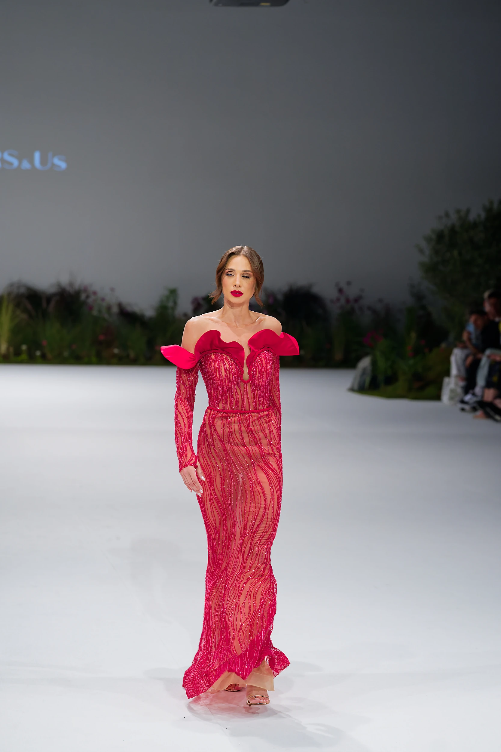 EDITORIAL - EDITORIAL FASHION RUNWAY DUBAI 17 BY ADETOLA ODUKOYA