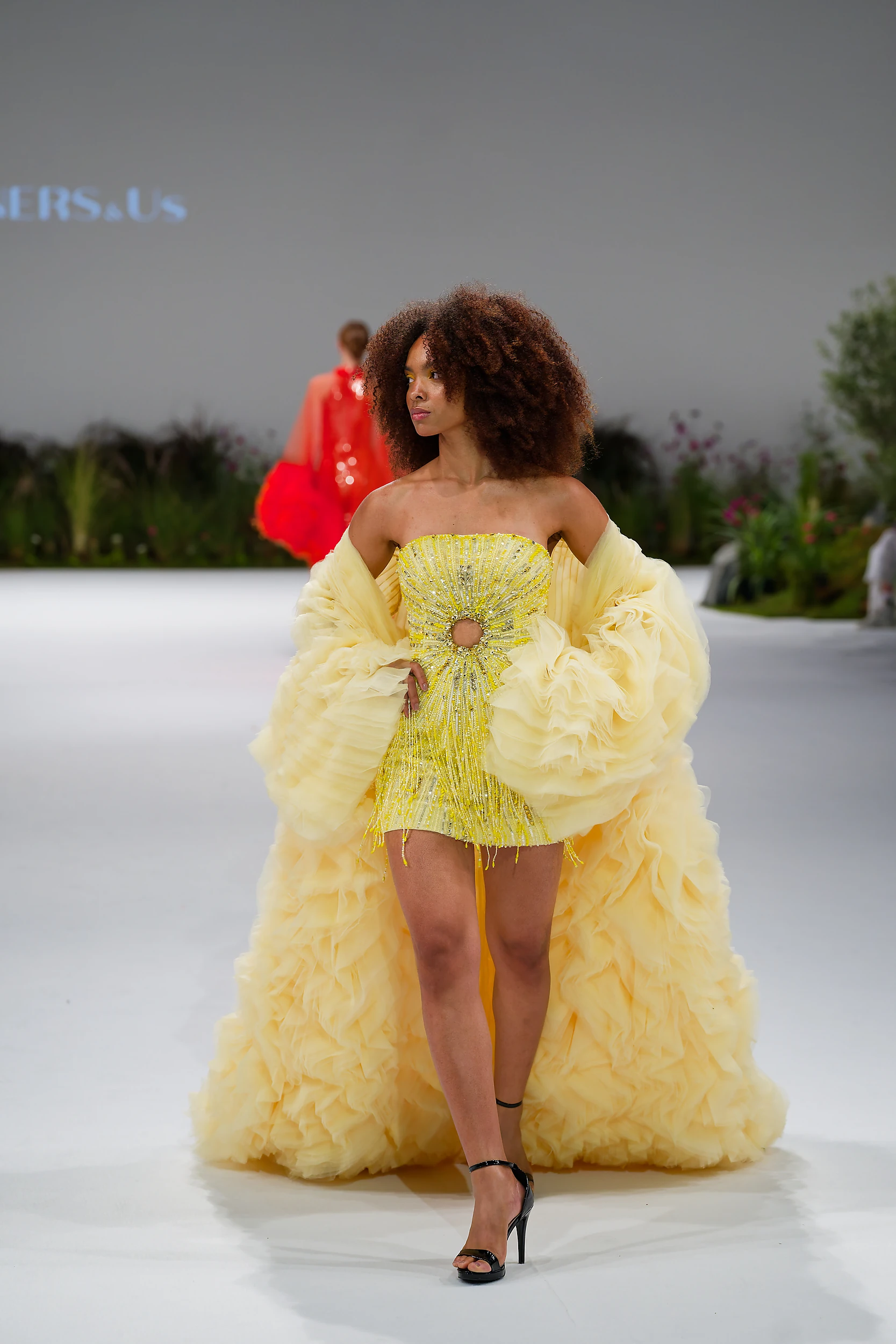 EDITORIAL - EDITORIAL FASHION RUNWAY DUBAI 82 BY ADETOLA ODUKOYA