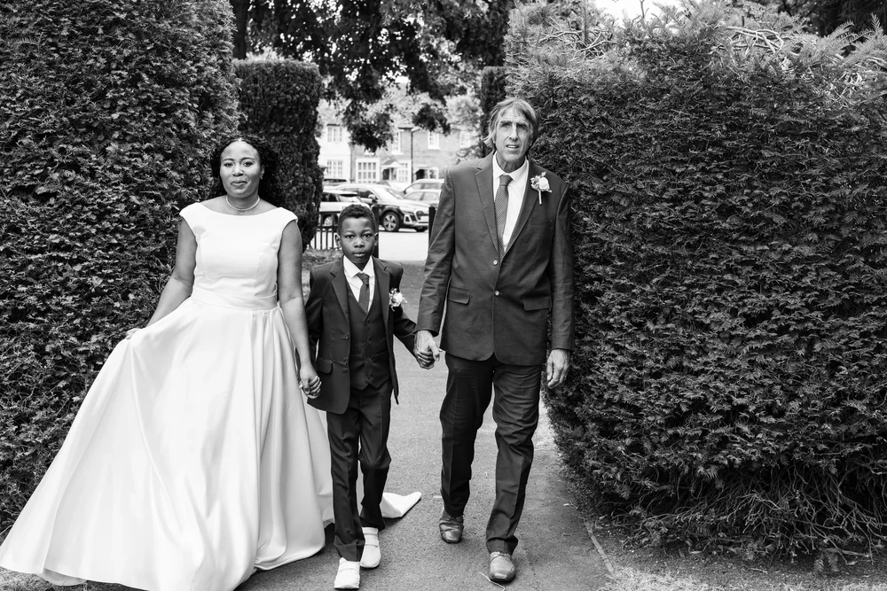 Luxury documentary wedding photography at high-end UK venue - Photo 26